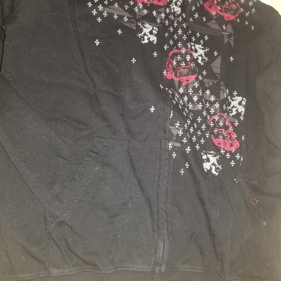 Sweater - Picture 4 of 4